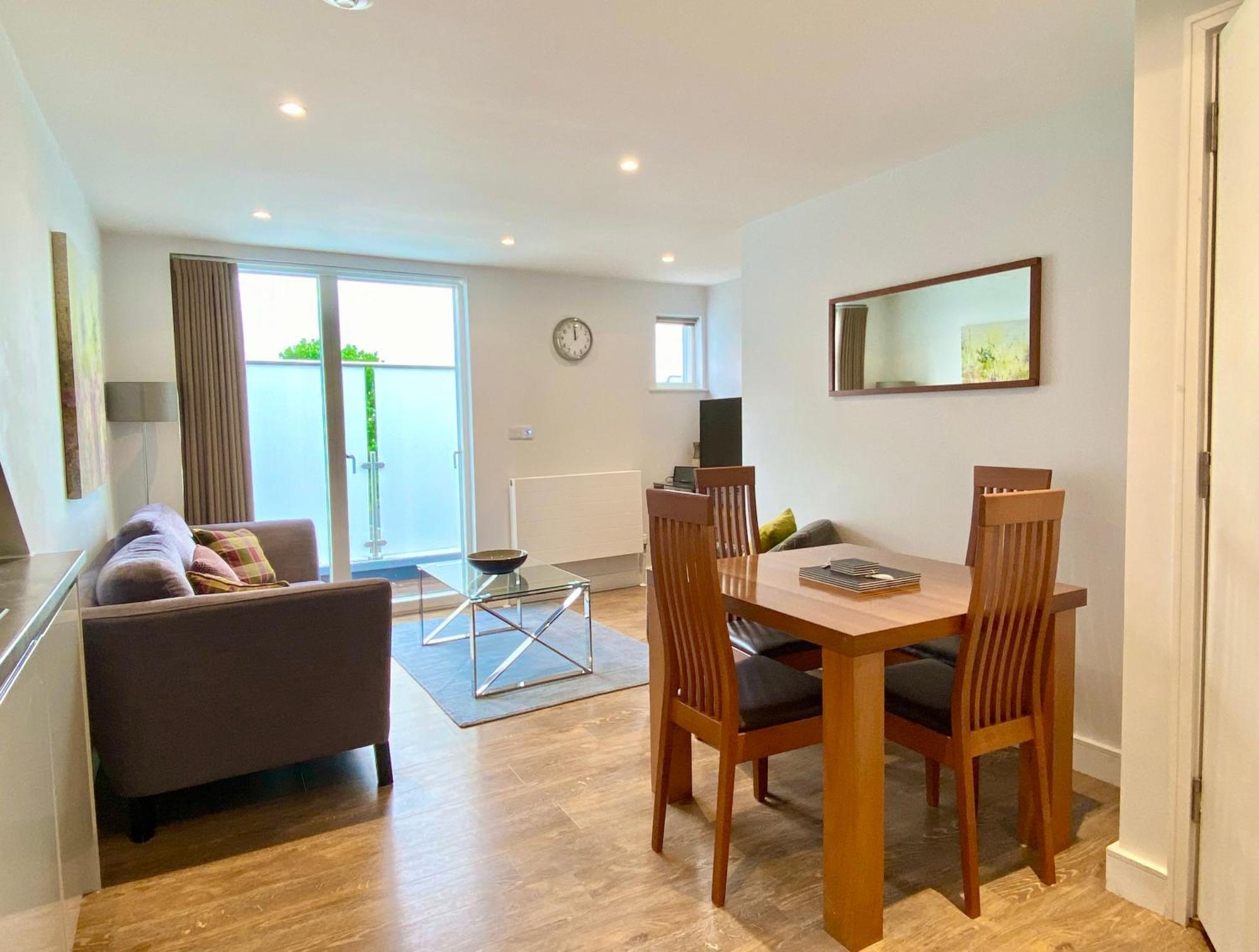 Your Space Apartments - Jubilee House CBG Dış mekan fotoğraf